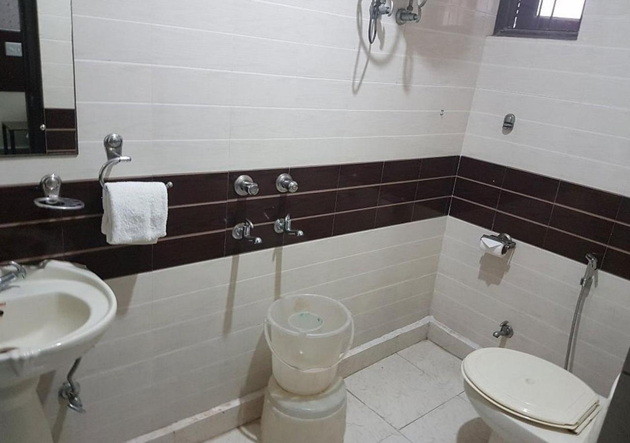 Hotel Olive & Blue - Govt Approved Hotel Near Delhi Airport Нью-Дели Экстерьер фото