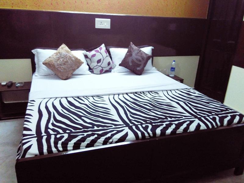 Hotel Olive & Blue - Govt Approved Hotel Near Delhi Airport Нью-Дели Экстерьер фото