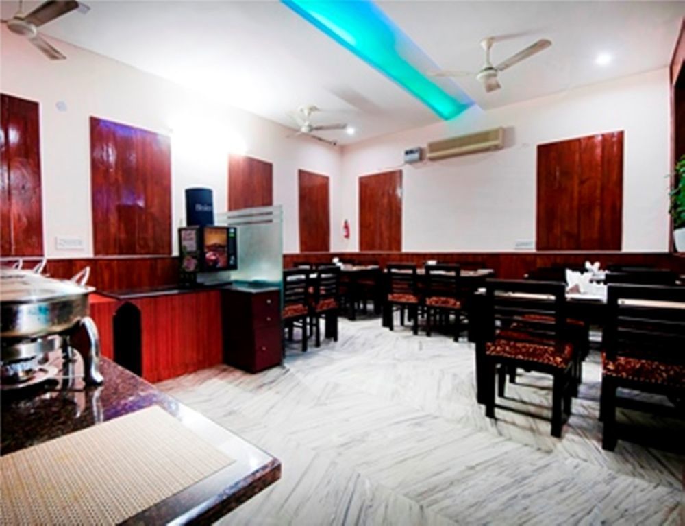 Hotel Olive & Blue - Govt Approved Hotel Near Delhi Airport Нью-Дели Экстерьер фото