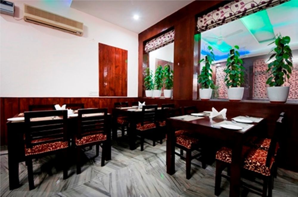 Hotel Olive & Blue - Govt Approved Hotel Near Delhi Airport Нью-Дели Экстерьер фото