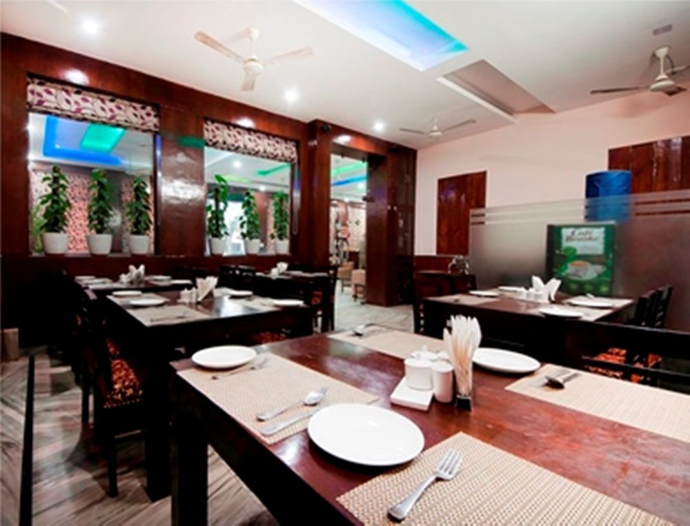 Hotel Olive & Blue - Govt Approved Hotel Near Delhi Airport Нью-Дели Экстерьер фото