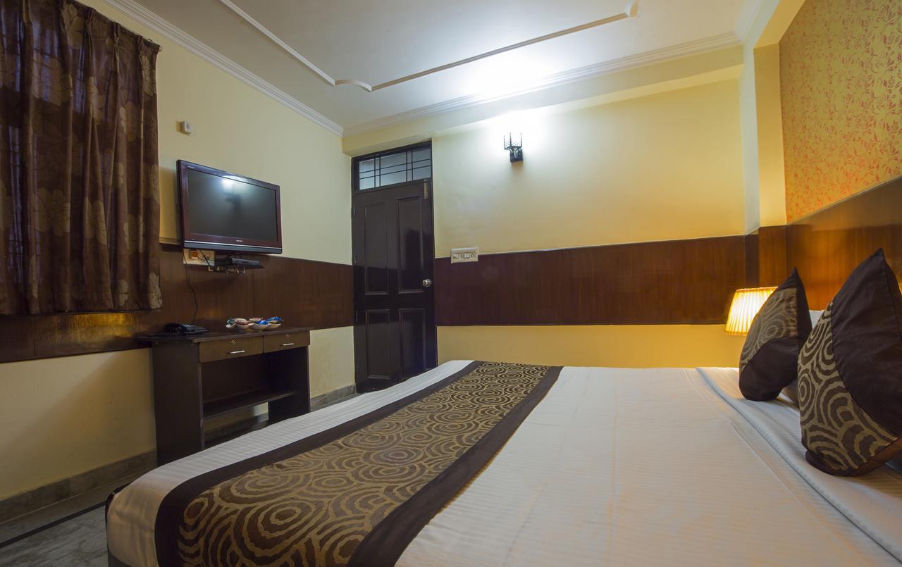 Hotel Olive & Blue - Govt Approved Hotel Near Delhi Airport Нью-Дели Экстерьер фото
