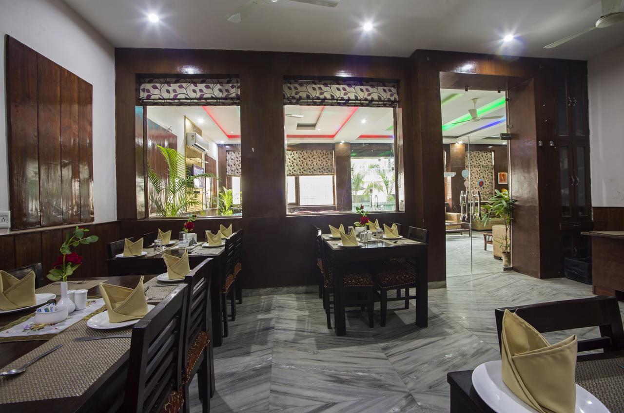 Hotel Olive & Blue - Govt Approved Hotel Near Delhi Airport Нью-Дели Экстерьер фото