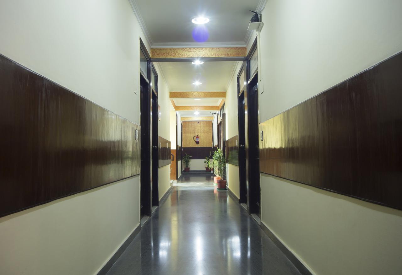 Hotel Olive & Blue - Govt Approved Hotel Near Delhi Airport Нью-Дели Экстерьер фото