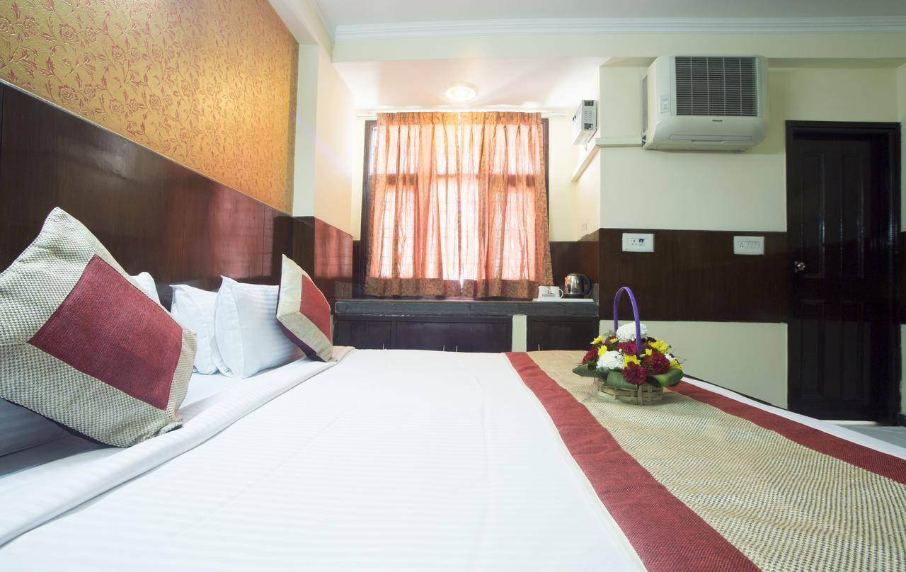 Hotel Olive & Blue - Govt Approved Hotel Near Delhi Airport Нью-Дели Экстерьер фото